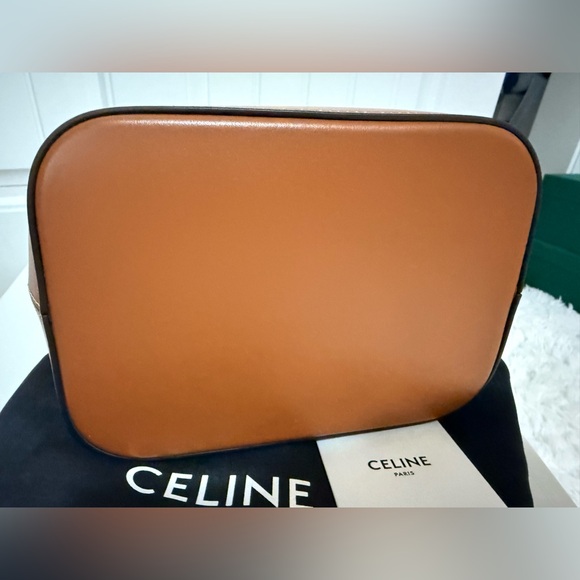 Celine camel triomphe small Leather bucket Bag - Picture 4 of 9